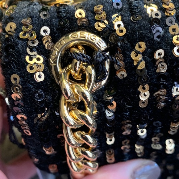 SOLD⛔️Authentic KURT GEIGER LONDON sequins Flap Crosby/shoulder bag - Picture 8 of 16